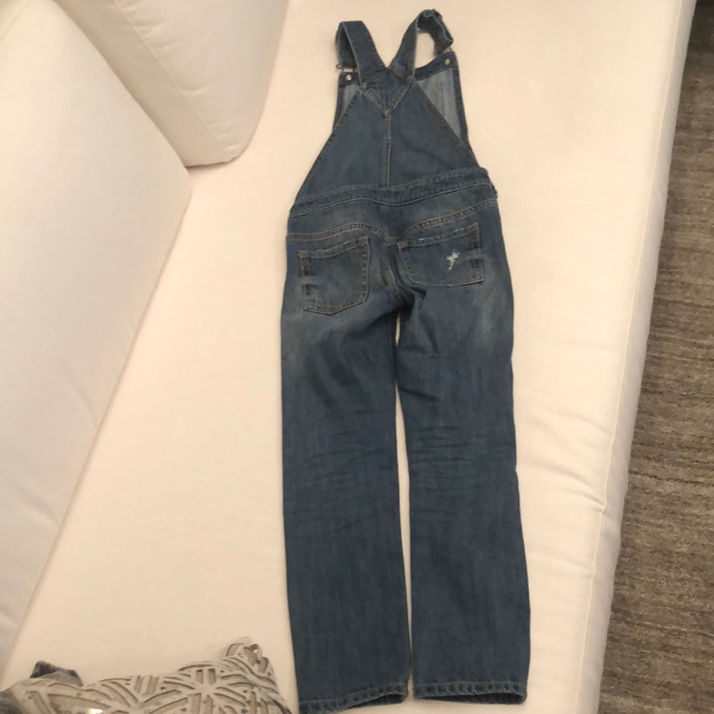 Gap overalls. Size 6-7 - Picture 4 of 5
